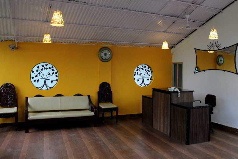 Dona Julia Beach Resort Калангуте Екстериор снимка