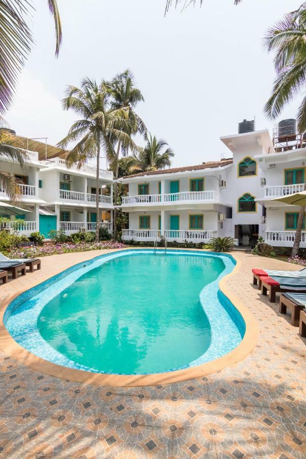 Dona Julia Beach Resort Калангуте Екстериор снимка