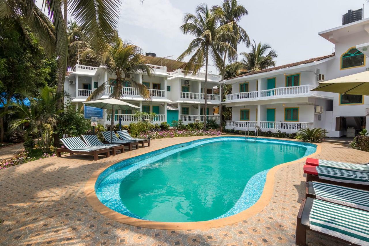 Dona Julia Beach Resort Калангуте Екстериор снимка