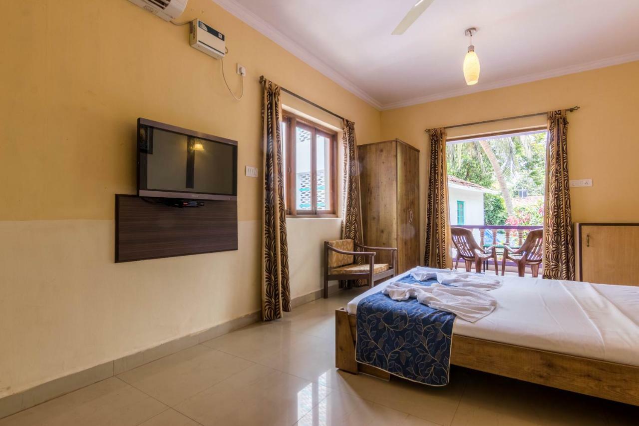 Dona Julia Beach Resort Калангуте Екстериор снимка
